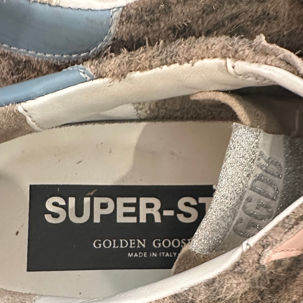 Golden Goose Women's Pink and Beige Star Sneakers - Picture 2 of 5